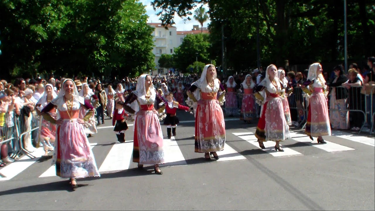 Cavalcata Sarda 2025: Sfilata del Gruppo Folkloristico Ittiri Cannedu