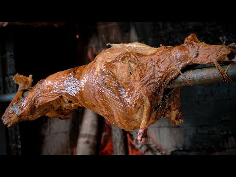 Full Lamb Roast: Kuzu Çevirme Tandır Kebab | INSANE Street Food Istanbul