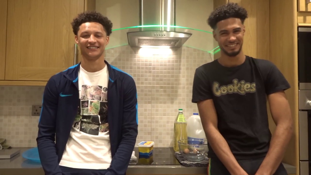 How to make WEED/HASH BROWNIES | Spaceboyz BAKE OFF session 🚀🍃🍫