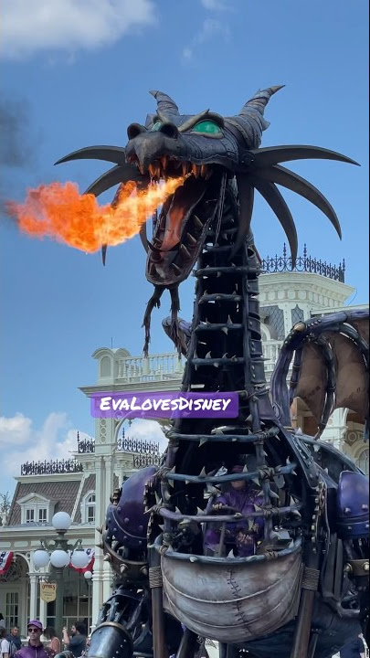 Fire breathing dragon at Disney!#travel #disney #dragon #fire #parade #evalovesdisney #shorts #epic