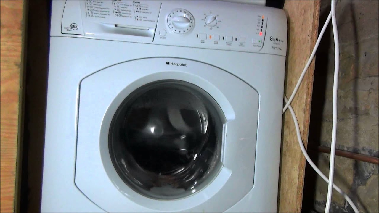 Hotpoint Futura HF8B593 Washing Machine : Wool Main wash (1/4) - YouTube