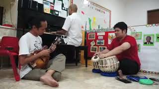 pemain Mandolin & tabla & piano Indonesia