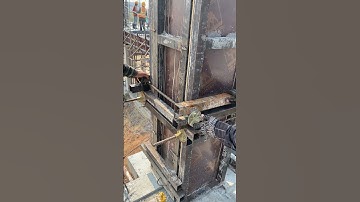 How to Install and Brace Column Formwork #construction #building  #concrete #machinery #rebar