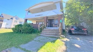 2823 East 116th St, Cleveland, OH Presented by Leilani Bowersock.
