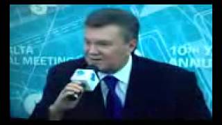 Янукович отвечает Кличко  Я умею держать удар