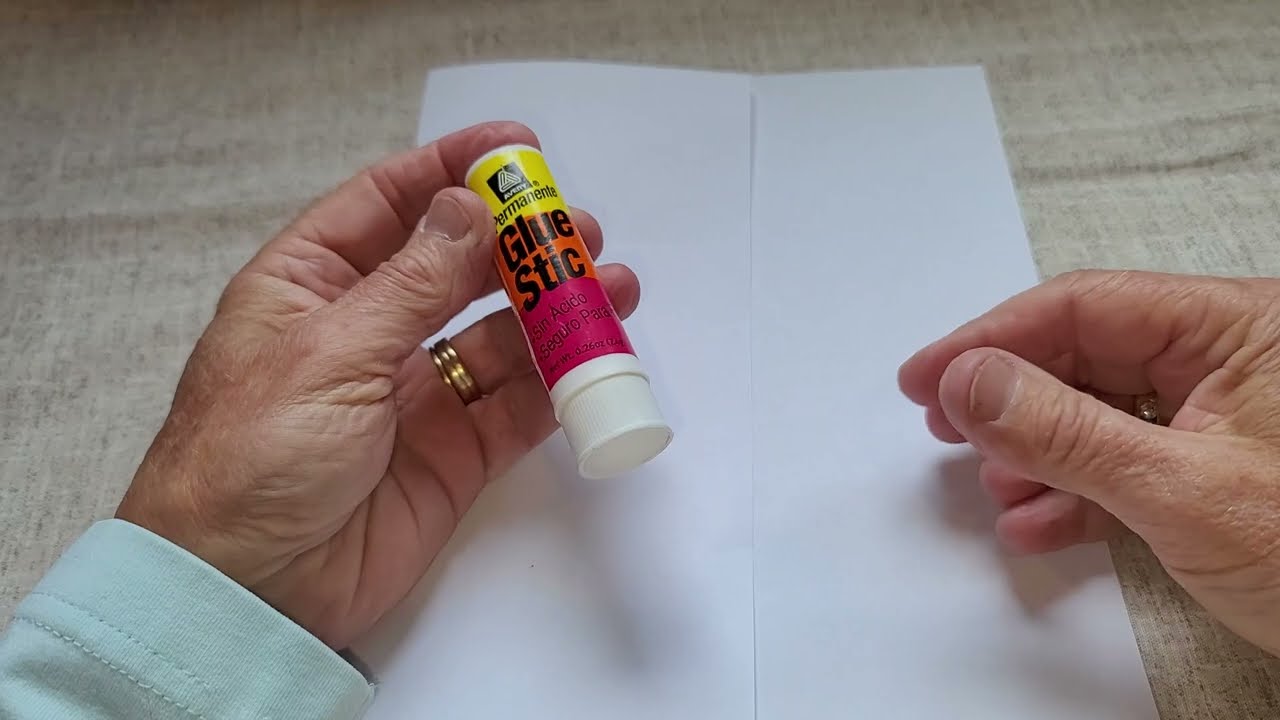 Glue Stick Comparison.Themisto Yellow Vs Black Glue stick On different  Materials 