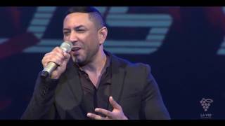 Video thumbnail of "Marcos Yaroide - Por Una Como Ella (Concierto En Vivo)"