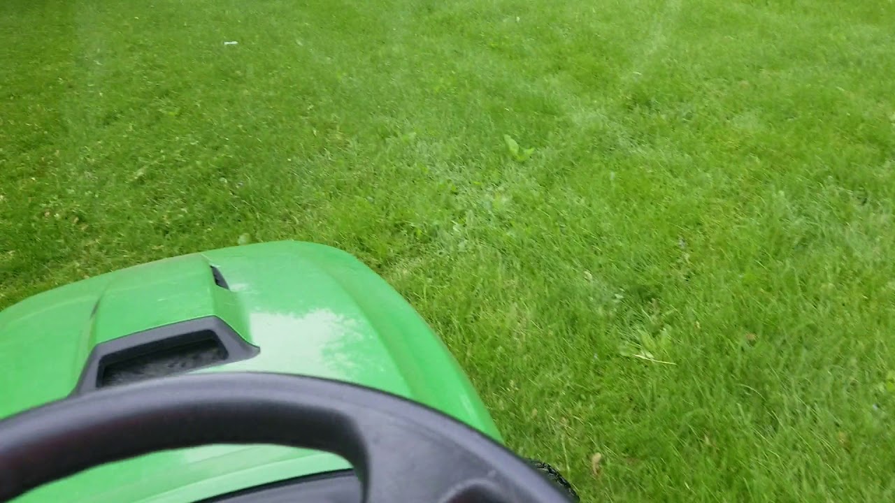 X758 cutting off 3 inches of damp grass. YouTube