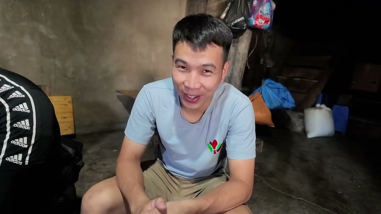 Lưu Hậu - Giải Mã Giấc Mơ Toát Mồ Hôi Chứng Kiến BÀN CHÂN NGÂM RƯỢU Ở Hà Giang | Luận Vlog