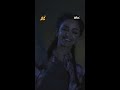 في آخر كلام مواقف من حياتنا اليومية تنقال ببساطة وتخل ينا نضحك لأننا شفنا نفسنا فيها 