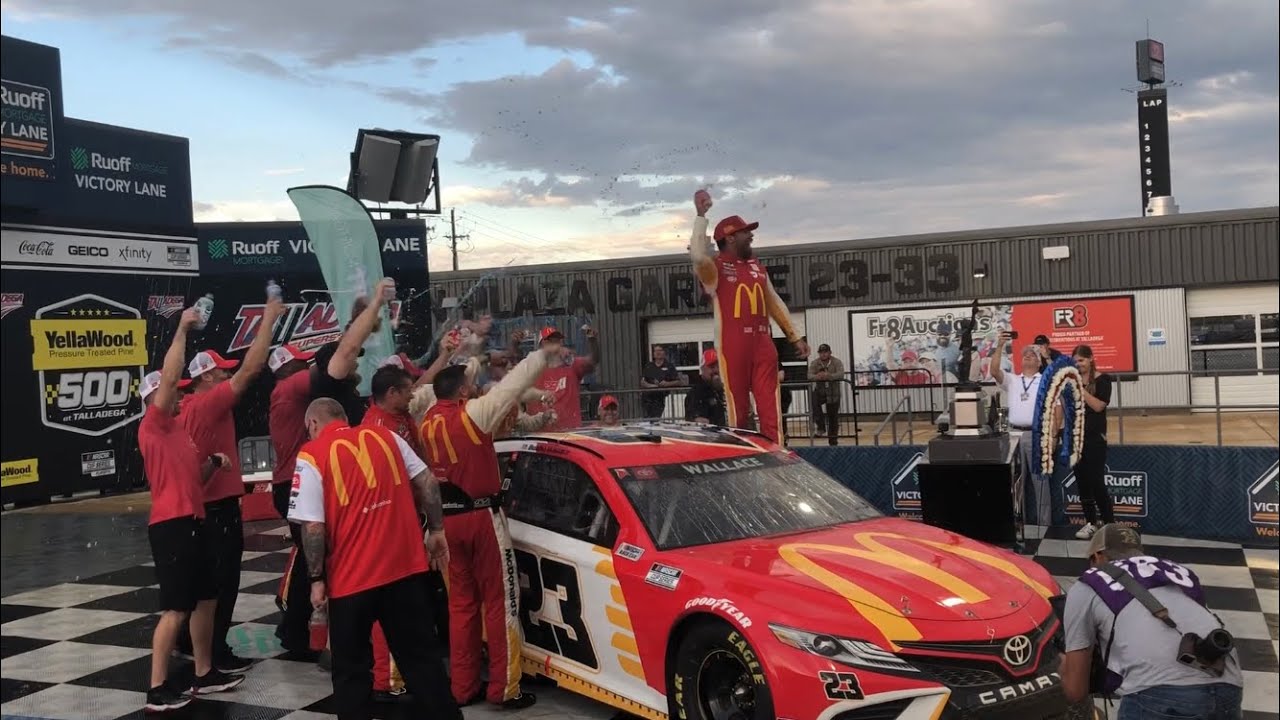 Austin Cindric, 23, holds off Bubba Wallace to win Daytona 500 on ...