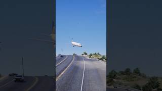 pailot forced emergency landing on water