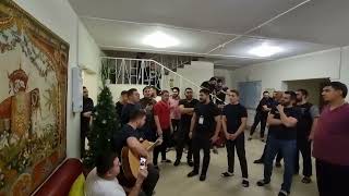 братья поют Господу на украинском языке