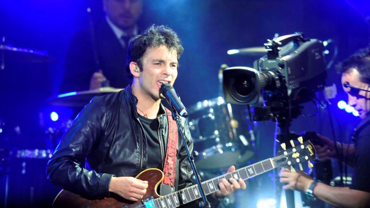 Álvaro López - Los ojos de Rodrigo (Cover Fernando Ubiergo)