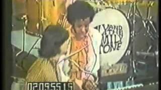 Sly & The Family Stone - Dance To The Music - Music Lover.flv chords