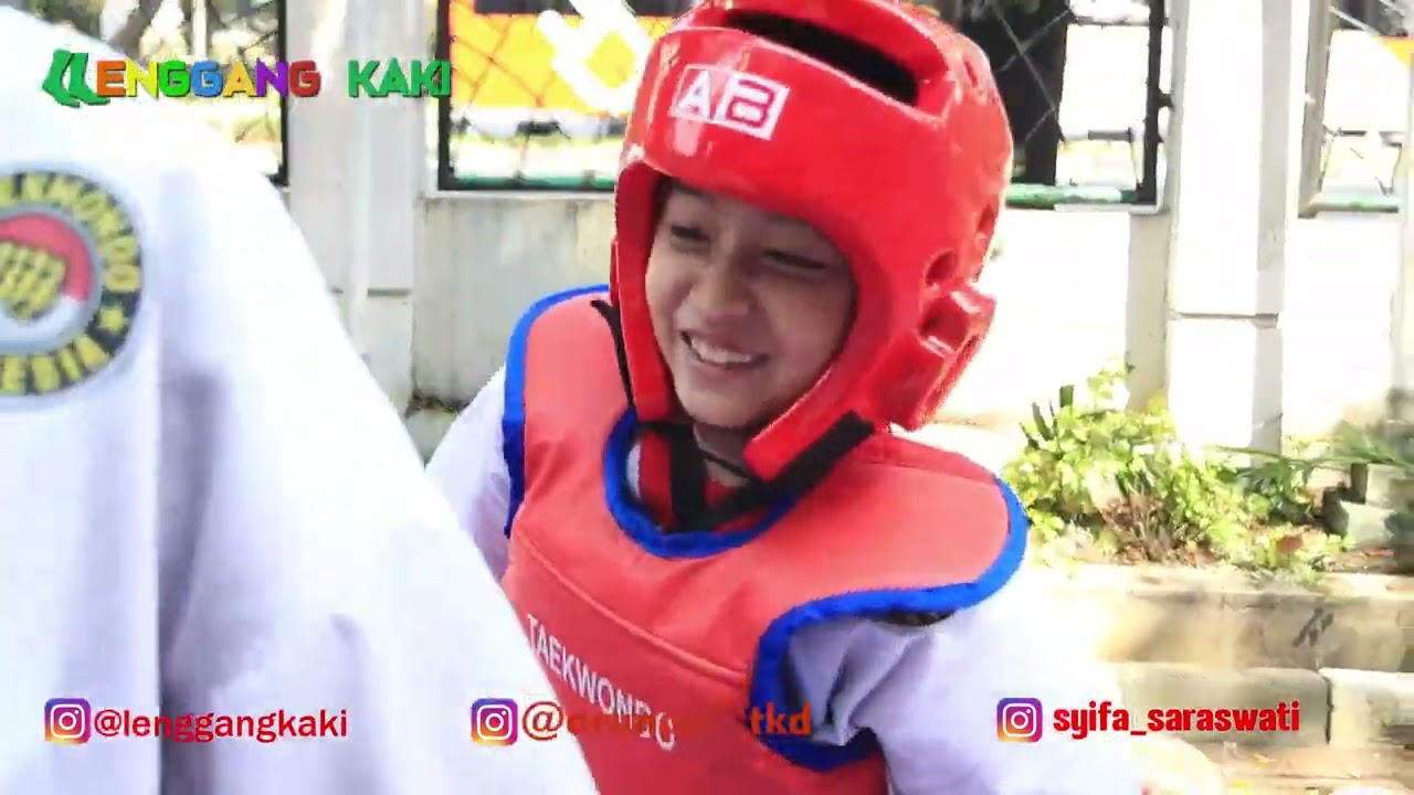 Dapat lawan Lebih Besar, Kinas Di Provokasi, Hasilnya? Sambil Nangis tapi sukses Tendang Muka Lawan