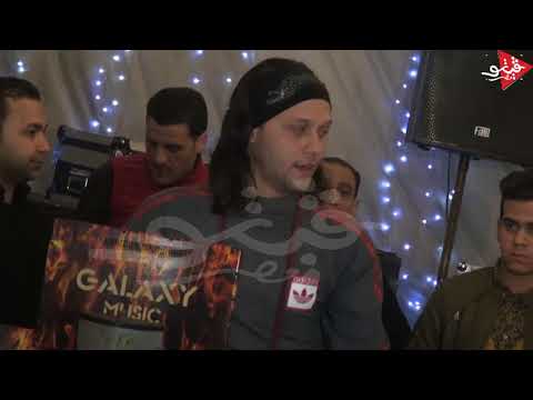 لحظه وصول عبسلام فرح احمد التونسي الغمراوى فى قريه الميرلاند السياحيه 