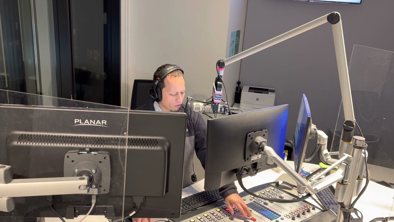 Download Cisco Cotto’s First Morning Show On WBBM