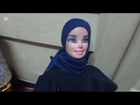 الذهاب الى المطعم باربي في ورطة