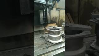 Dikey torna makinesi Dikey torna makinesi
