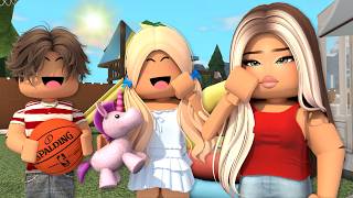LAST DAY OF SUMMER BREAK ROUTINE! *HOUSE PARTY!* Roblox Bloxburg Family Voiced RP Roleplay