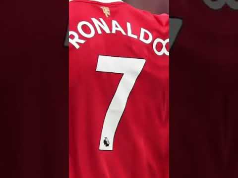 شوف انت جي منين وانا جي منين كرة القدم