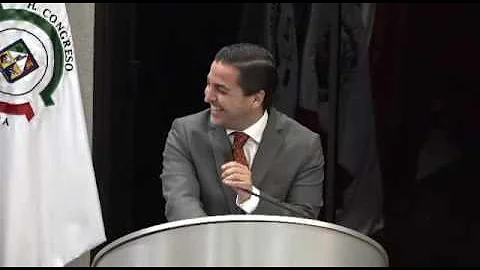 Ataque de risa del diputado David Palafox en tribu...