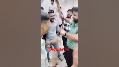 Digvijay sir ka dance #subscribe #shortvideo #like 😊👍🏻🙏🙏
