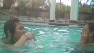 Famous MOV 0418 Profile