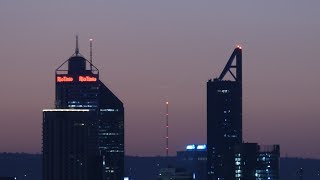Final Moonrise in the Year of the Rooster (Time-lapse video)