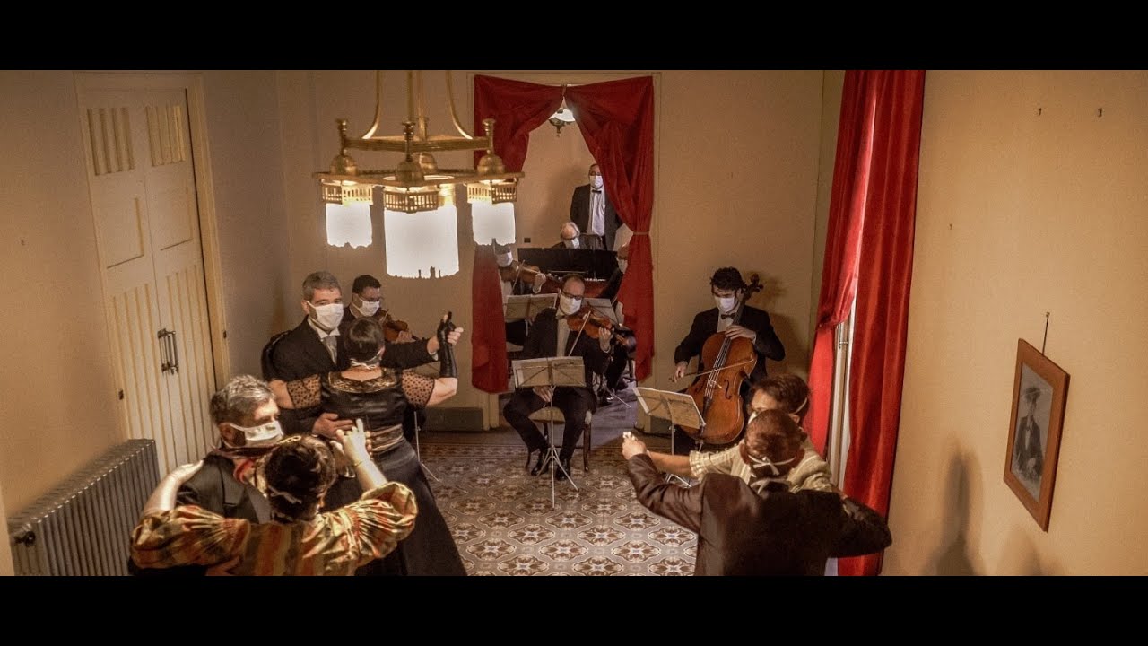 Alcoy 1918. La vida burguesa en tiempos de pandemia