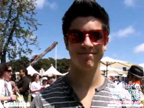 David Henrie & Sterling Knight at A Time For Heroe...