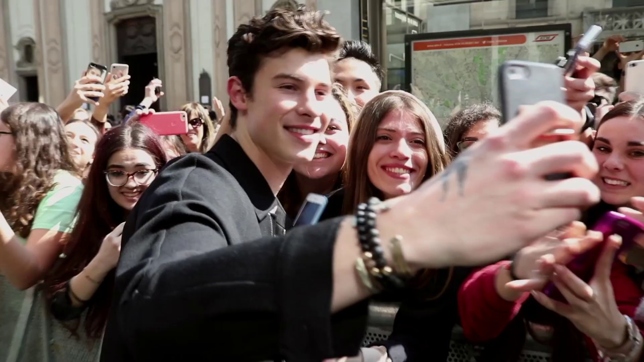 Shawn Mendes visits the Emporio Armani Flagship Store in Milan