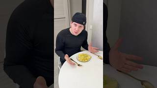 Показал соседу КАК нужно делать безвредные ЧИПСЫ! #быстроивкусно #рецепт #еда