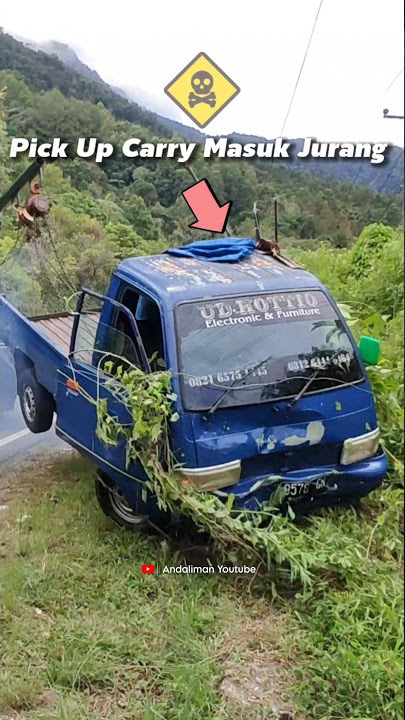 Download lagu Pick Up Carry Masuk Jurang #shorts #short #shortsvideo