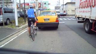 マナーの悪い暴走自転車、最後に死にかける ！？ screenshot 4