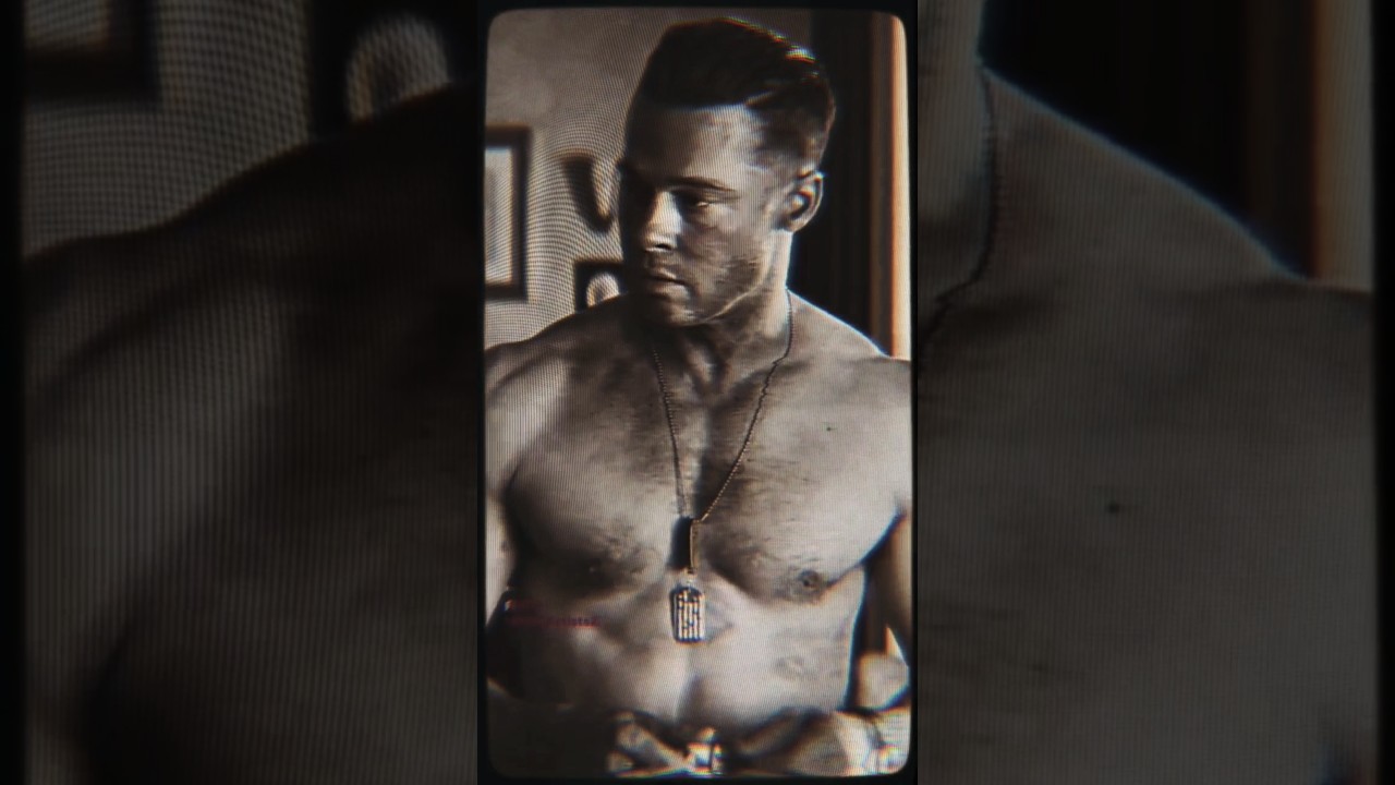 What Makes Brad Pitt's Performance in "Fury" Stand Out? 