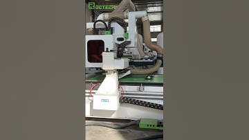 Automatic loading and unloading and automatic labeling machine RCA1530 #woodcncmachine