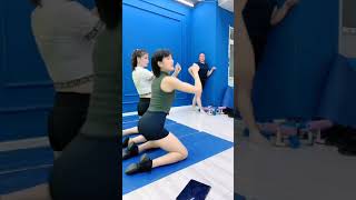 Flexible butt   thin waist and hip lift  weight loss  sports fitness