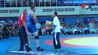 125 KG QF - Tervel Dlagnev (USA) vs Taha Akgul (TUR)