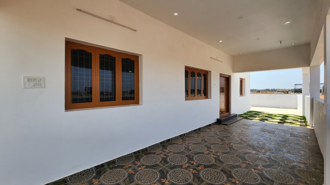 5.5சென்டில் 2450sq.ft Single Story 2BHK PH 8667463872 House for