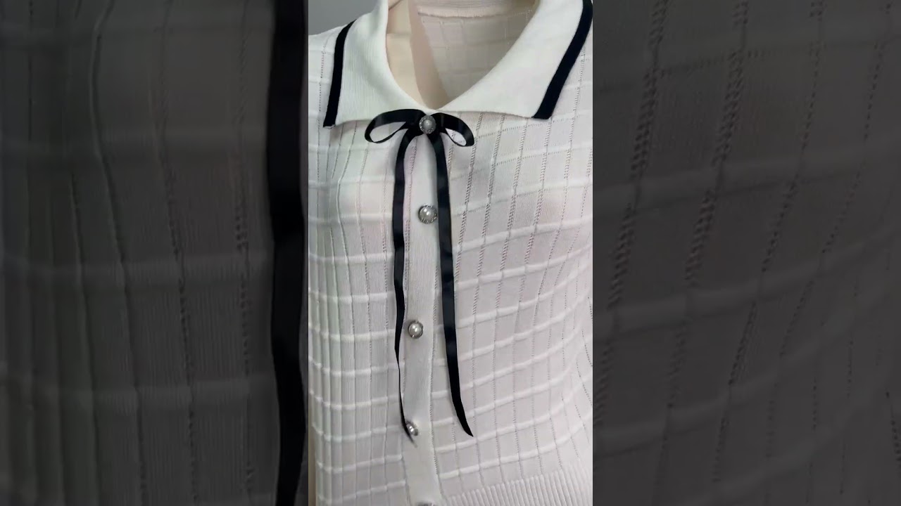 "Unlock Your Cozy Vibes: The Sweater That’s All the Hype!"