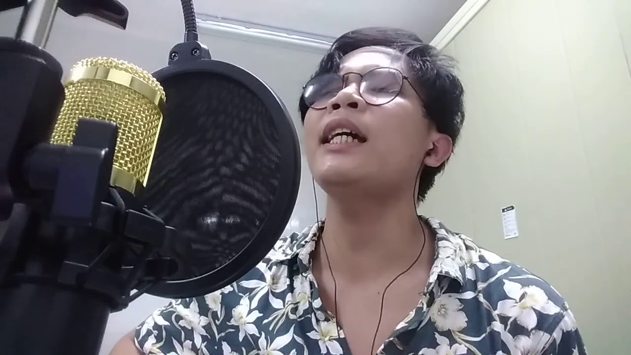 OZONE DISCO(ITULAK ANG PINTO) BY: UNIQUE SALONGA COVER USING BM800 mic condensir & V8 SOUND-CARD