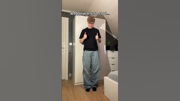 Thumbnail of always too big in the waist #fashion #baggyjeans #relatable #baggypants #problem #baggy