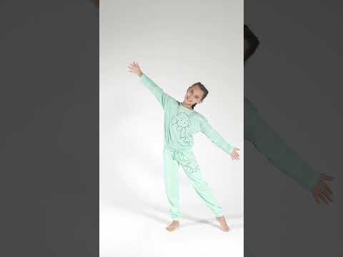 Купить Хлопковая пижама с длинным рукавом VIENETTA 3031221737 в Украина в Lingerie.ua - Одяг для дому та відпочинку, Видео 1