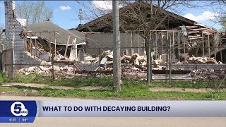 'A hazard': Ashland neighbors, leaders seek solutions for vacant property