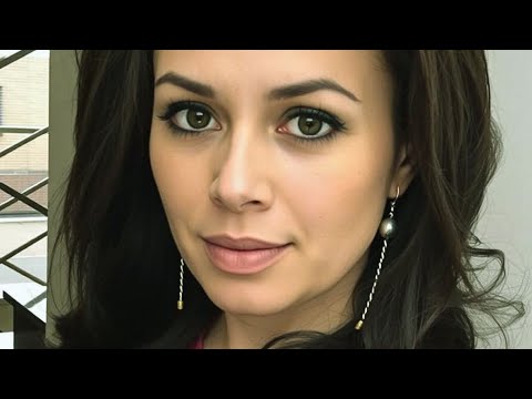СЕМЕЙНЫЕ УЗЫ НА ПРЕДЕЛЕ: ИСТОРИЯ ЖЕНЩИНЫ, ЧЬЕ СЧАСТЬЕ ВСТАЛО ПОД УГРОЗУ... Дом на краю