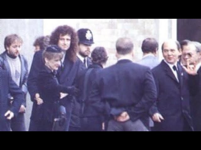Freddie Mercury S Funeral Youtube