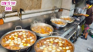 Quán Cơm Trưa "cực chất" với quy trình nấu nhiều món ngon