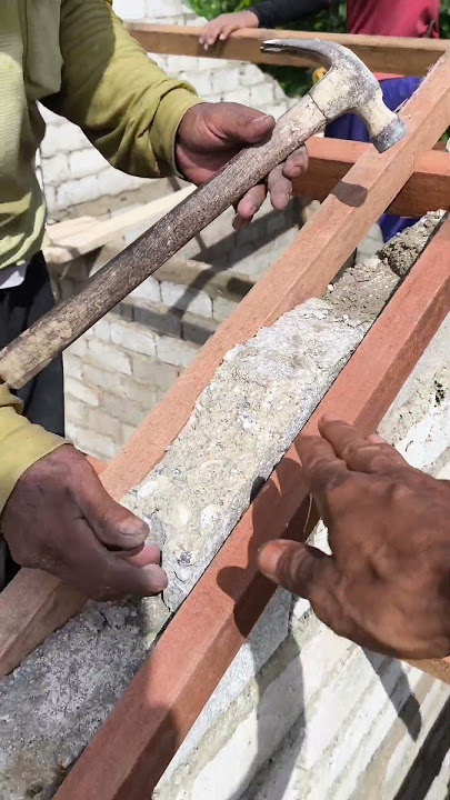 cek pekerja dalam memasang reng genteng #fyp #shorts #viralvideo